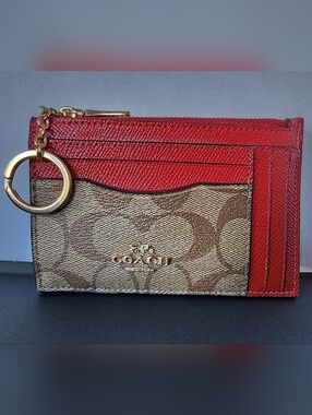 ✨️NWOT✨️ Coach Skinny Mini ID Card Holder With Keyring, 2020, $139 MSRP